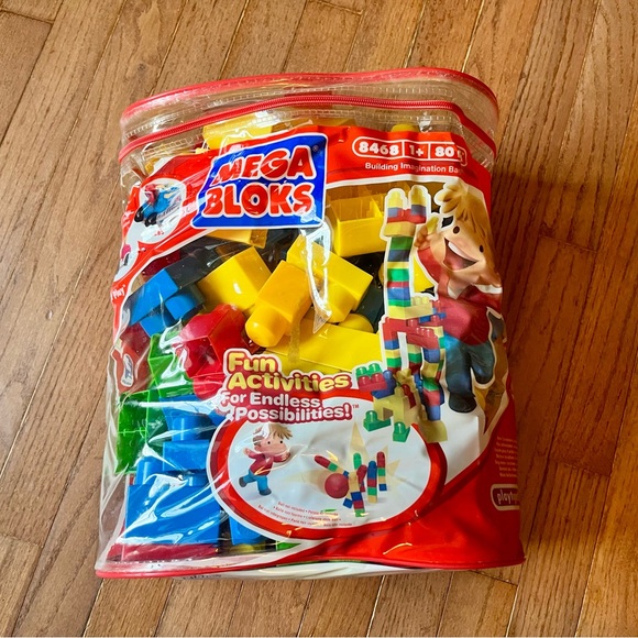 80pc MEGA BLOKS - Kids Building Blocks - Picture 1 of 6